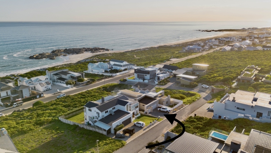 4 Bedroom Property for Sale in Yzerfontein Western Cape